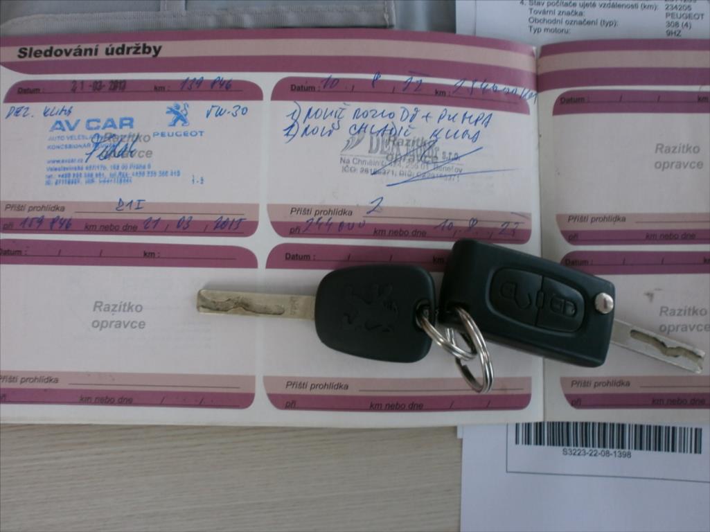 Peugeot 308 1,6 HDI ČR 110 DIGIKLIMA NOVÉ ROZVODY + STK Premium - foto 25