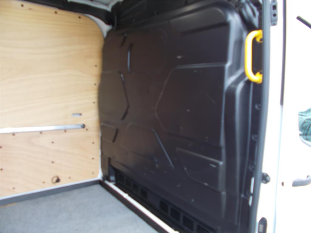 Ford Transit 2,0 TDCi L3H2 NOVÉ ROZVODY STK 1/2028 PĚKNÉ - foto 19