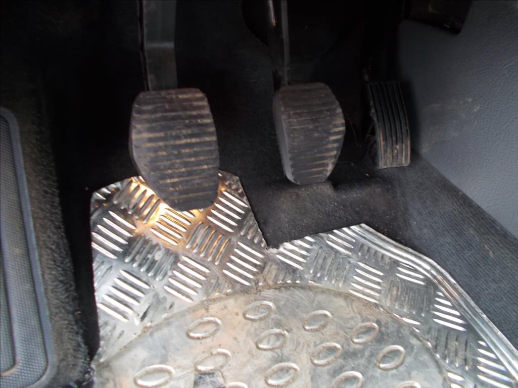 Citroën C5 2,0 HDI 16V FAP Exclusive TZ DIGIKLIMA NOVÁ SPOJKA  II - foto 29