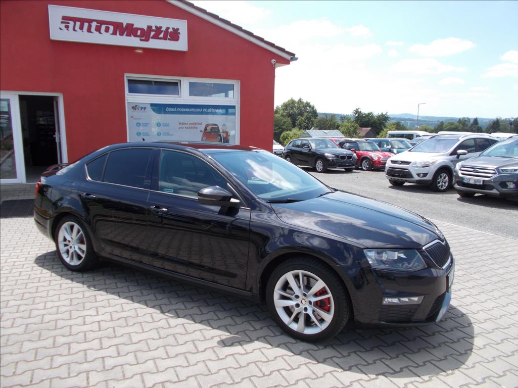 Škoda Octavia 2,0 TDI RS MANUÁL DIGIKLIMA XENONY PĚKNÉ  III - foto 7