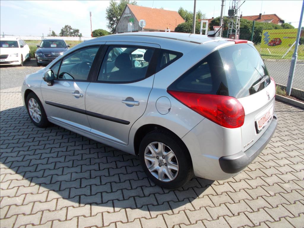 Peugeot 207 1,4 16V ČR KLIMA  SW - foto 12