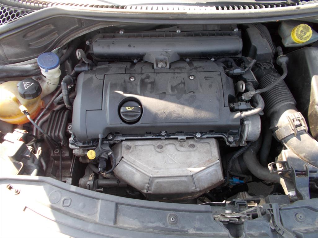 Peugeot 207 1,4 16V ČR KLIMA  SW - foto 25