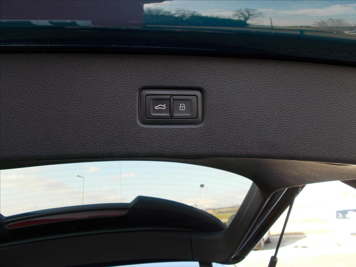 Audi Q7 3,0 TDI S-LINE ČR quattro tiptronic AUTORIZOVANÝ SERVI - foto 15