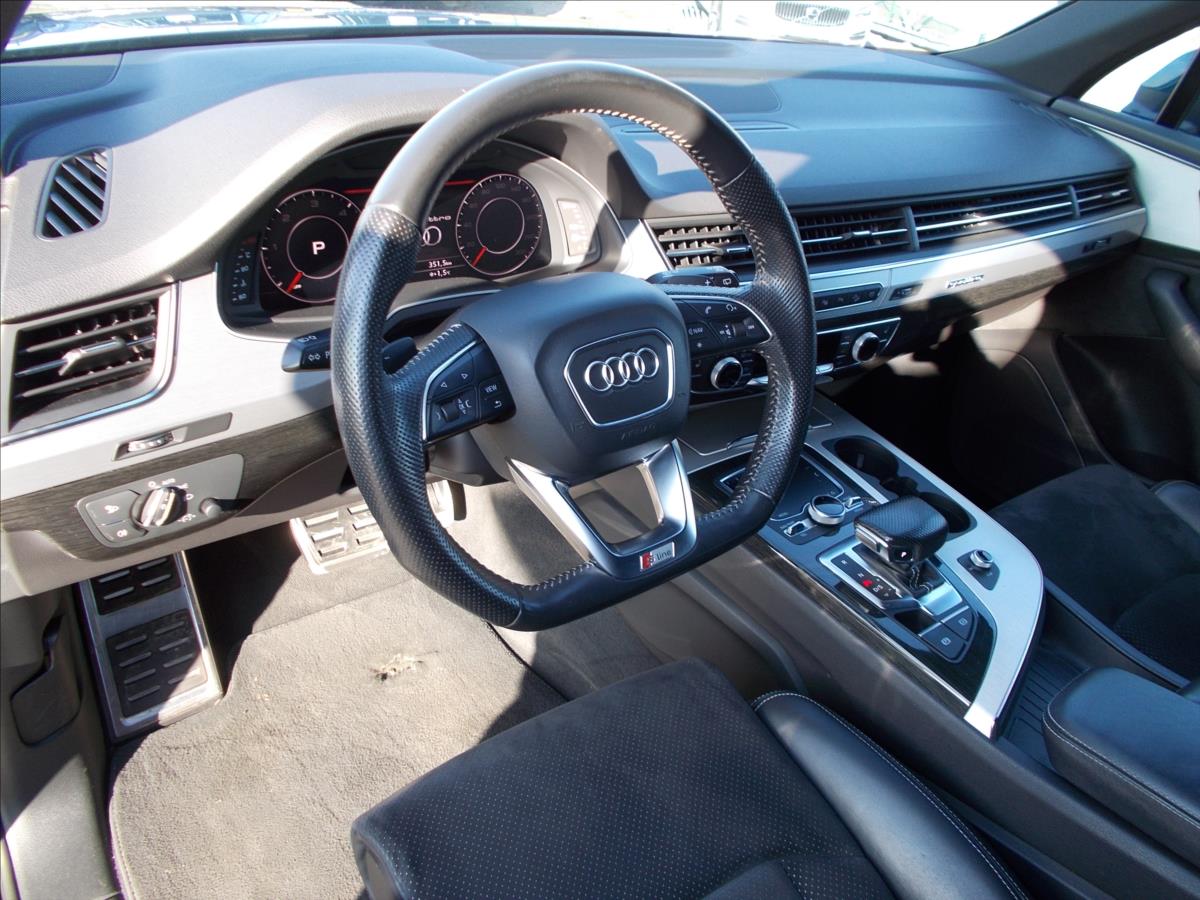 Audi Q7 3,0 TDI S-LINE ČR quattro tiptronic AUTORIZOVANÝ SERVI - foto 24