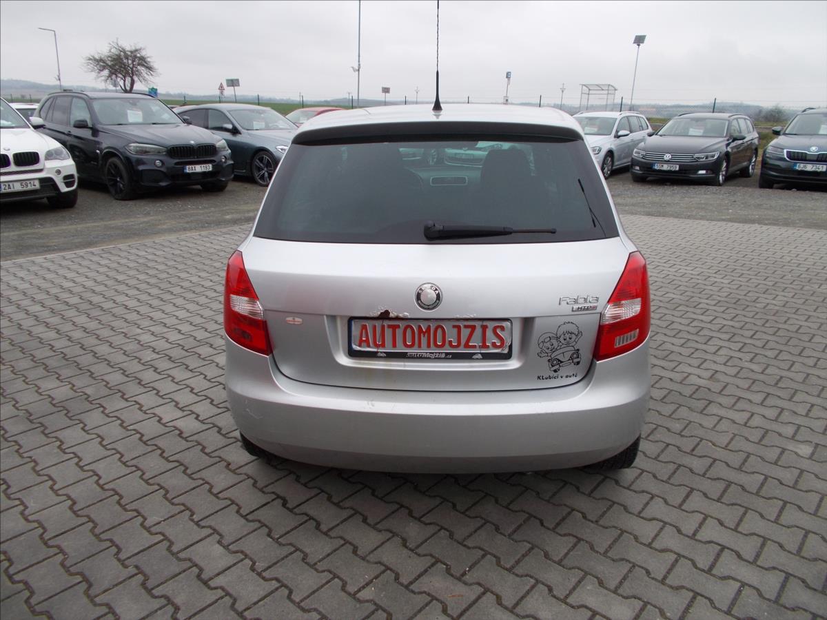 Škoda Fabia 1,2 12V HTP 51kW AMB ČR NOVÁ STK  II - foto 9
