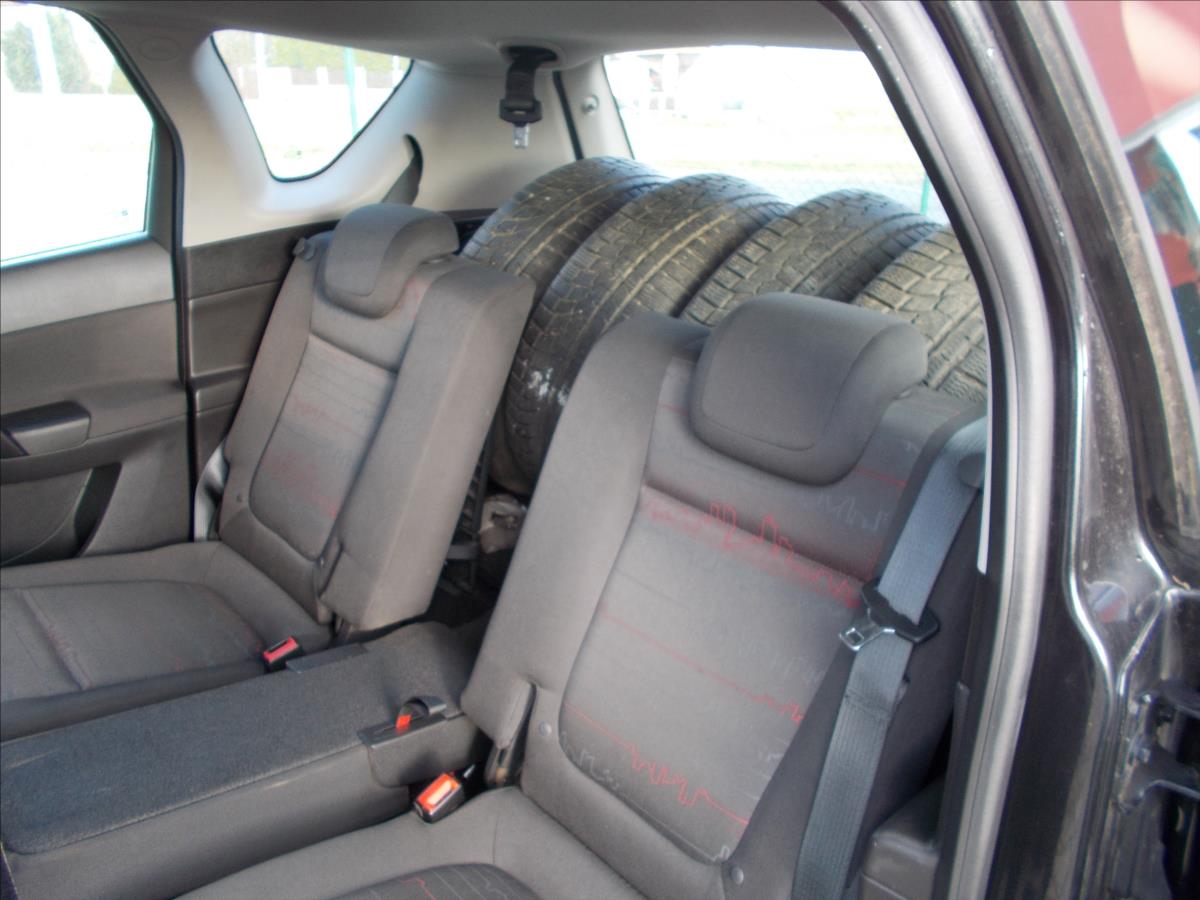 Opel Meriva 1,4 16V COSMO 74KW ČR PĚKNÉ - foto 13