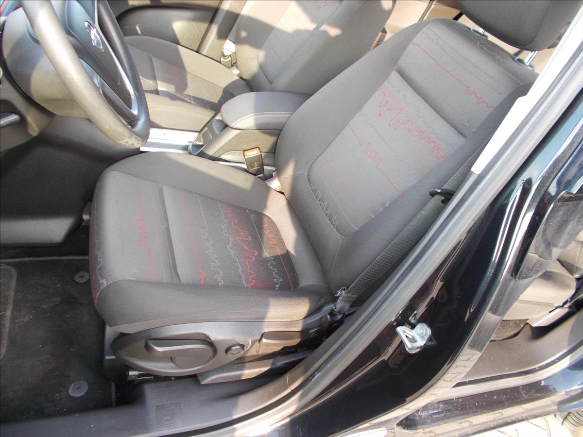 Opel Meriva 1,4 16V COSMO 74KW ČR PĚKNÉ - foto 18