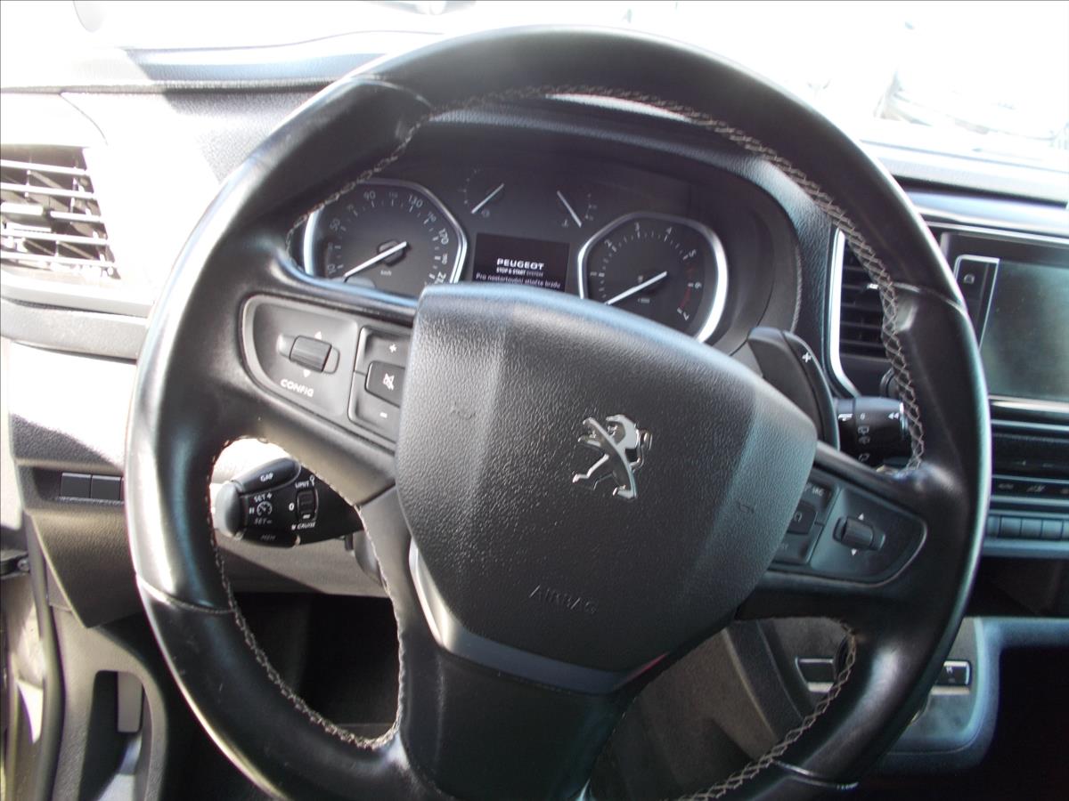 Peugeot Traveller 2,0 BlueHDi AT DPH L2 BUSSINES VIP - foto 30