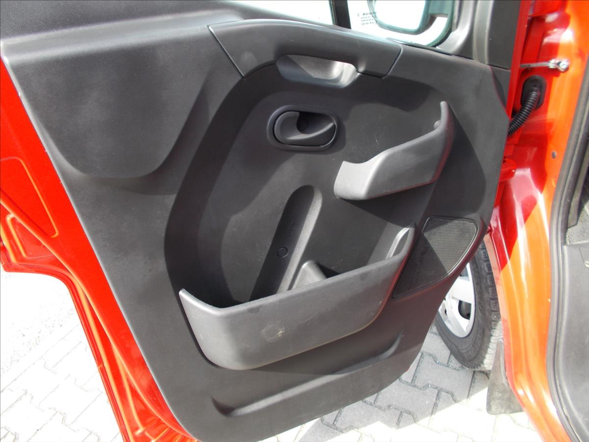 Opel Movano 2,3 CDTi L3H2 6 MÍST DPH TZ 132 kW - foto 34