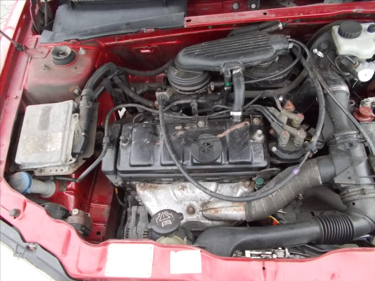 Peugeot 106 1,0 i 1.MAJITEL 100.572 KM STK 4/2027 - foto 20