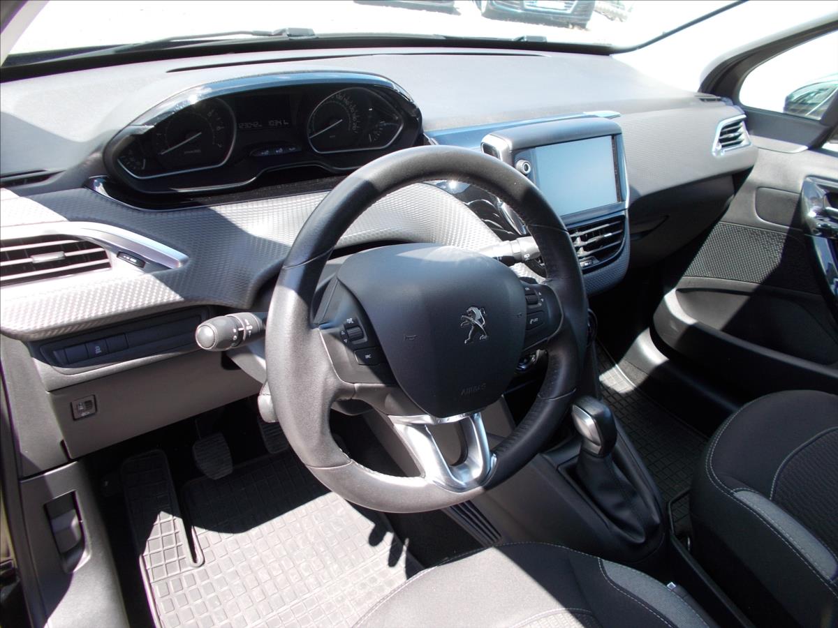Peugeot 208 1,2 Pure Tech 60 kW NOVÉ ROZVODY 123100 KM - foto 20