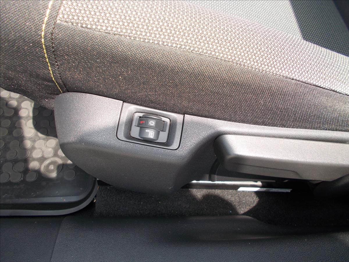 Citroën C3 1,2 PT AUTOMAT ČR NOVÉ ROZVODY+OLEJOVÝ SERVIS - foto 18