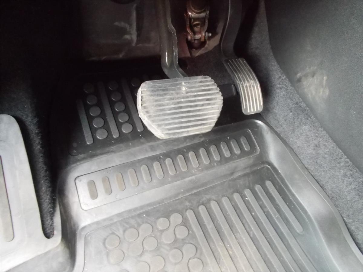 Citroën C3 1,2 PT AUTOMAT ČR NOVÉ ROZVODY+OLEJOVÝ SERVIS - foto 26