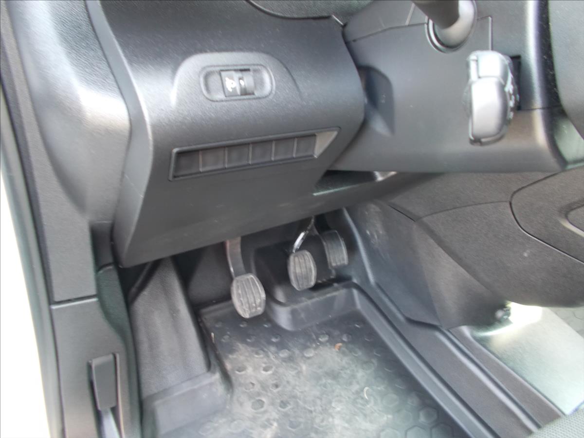 Peugeot Partner 1,5 HDI L2 DIGIKLIMA TEMPOMAT 37723 KM - foto 32