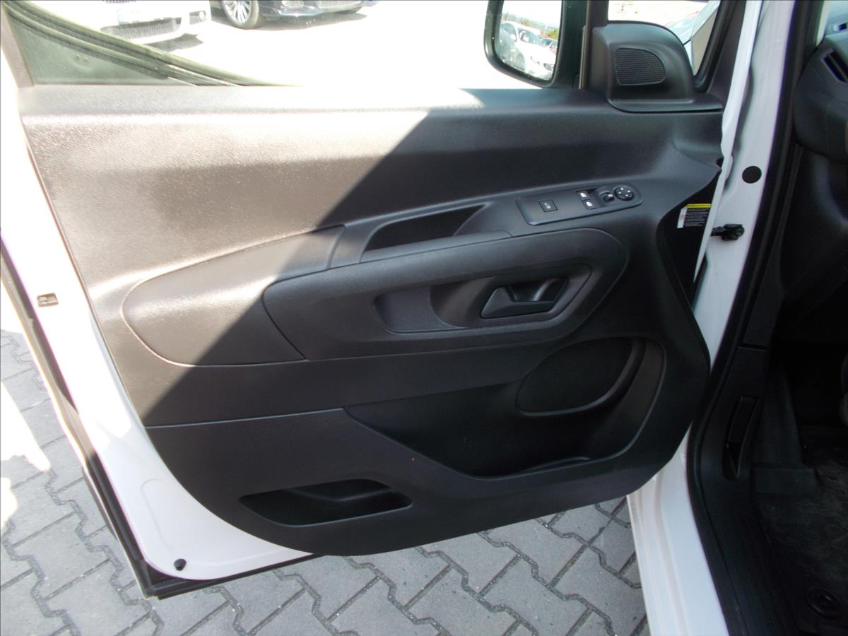 Peugeot Partner 1,5 HDI L2 DIGIKLIMA TEMPOMAT 37723 KM - foto 33