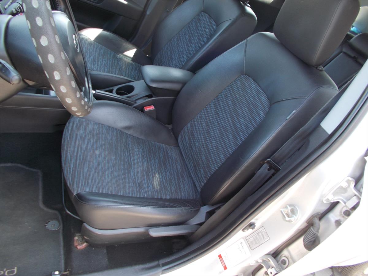 Kia Ceed 1,6 CRDi DIGIKLIMA OK NOVÁ STK - foto 18