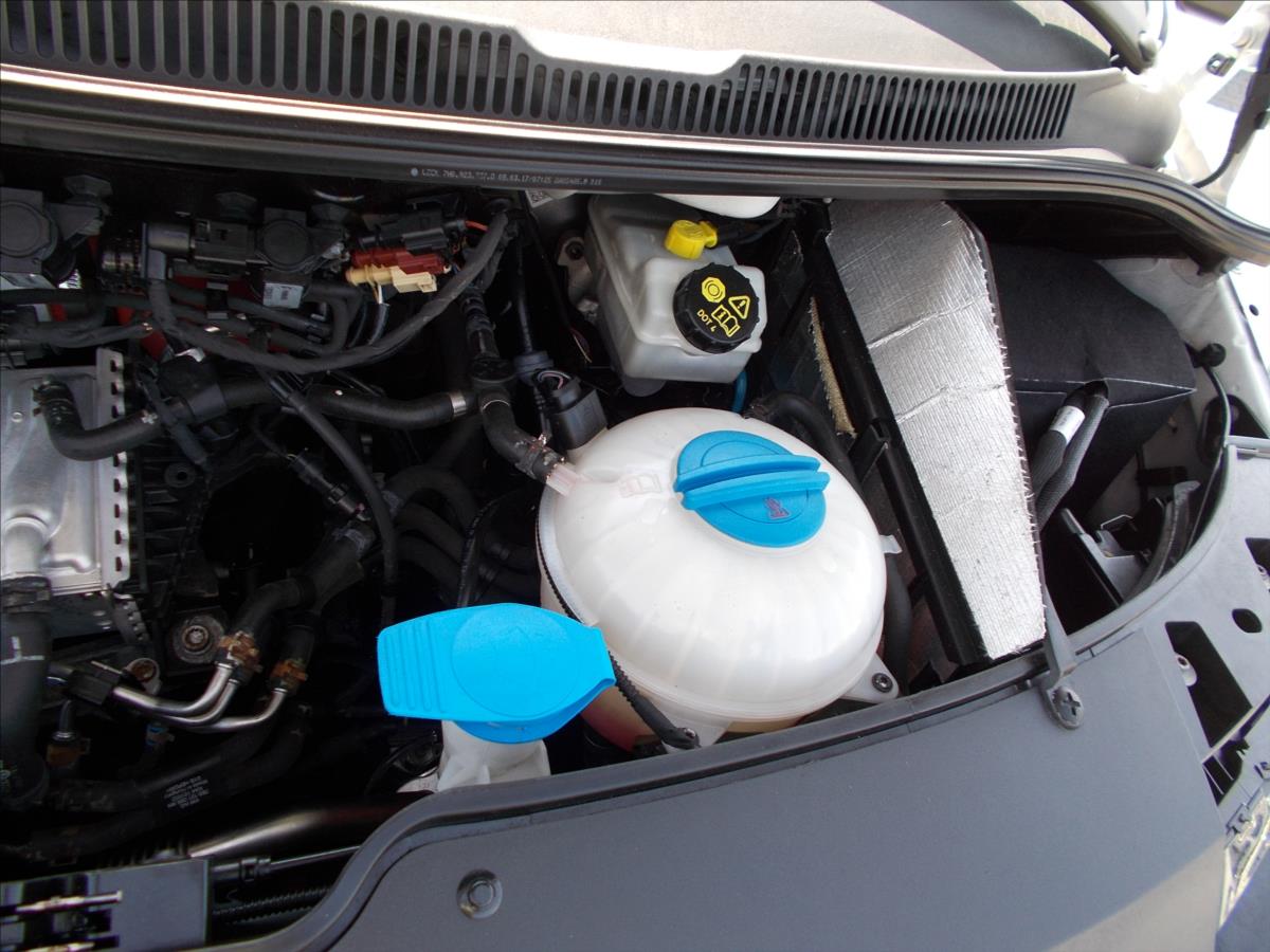 Volkswagen Transporter 2,0 TDI DSG 4x4 NOVÝ MOTOR DPH ČR PĚKNÉ  T6 - foto 31