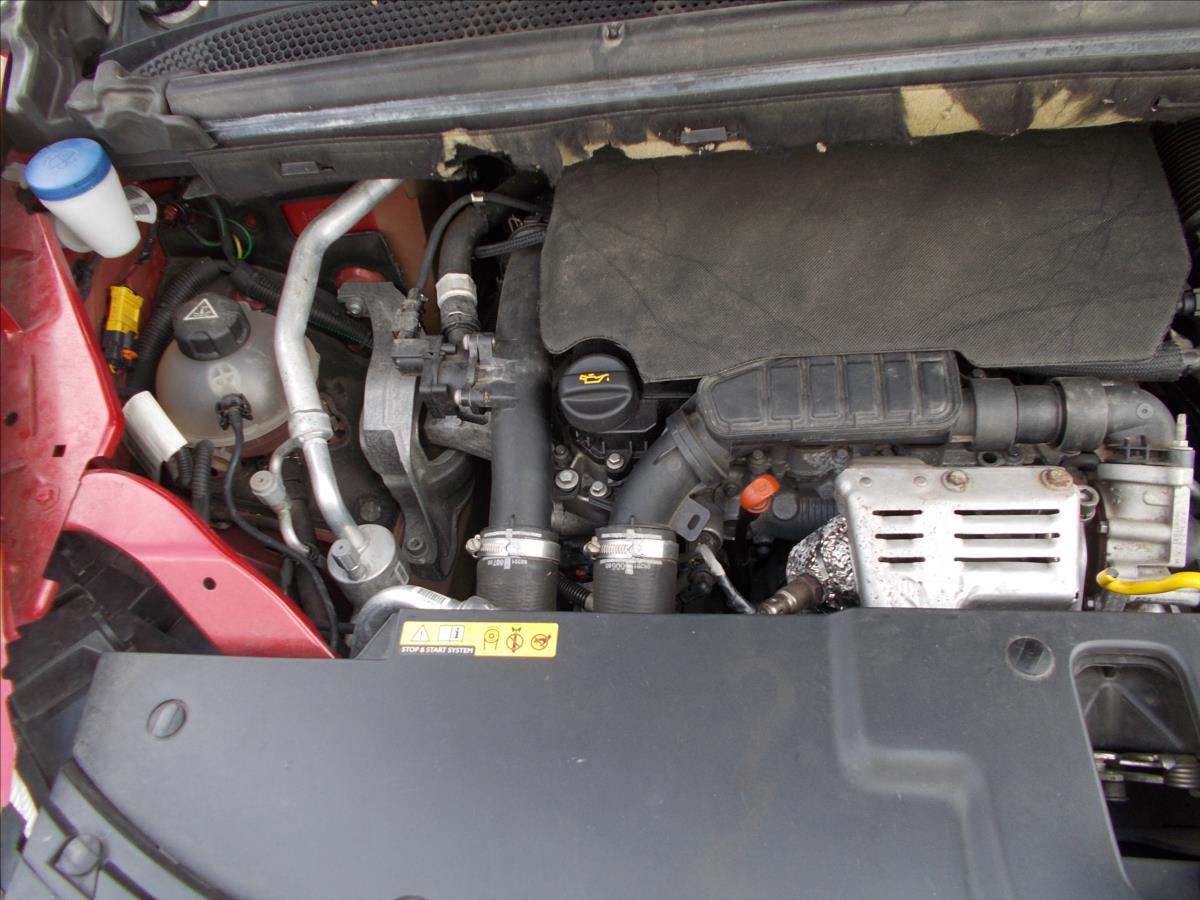 Citroën C4 Picasso 1,2 PT 81 kW DIGIKLIMA 72863 KM PĚKNÉ - foto 27