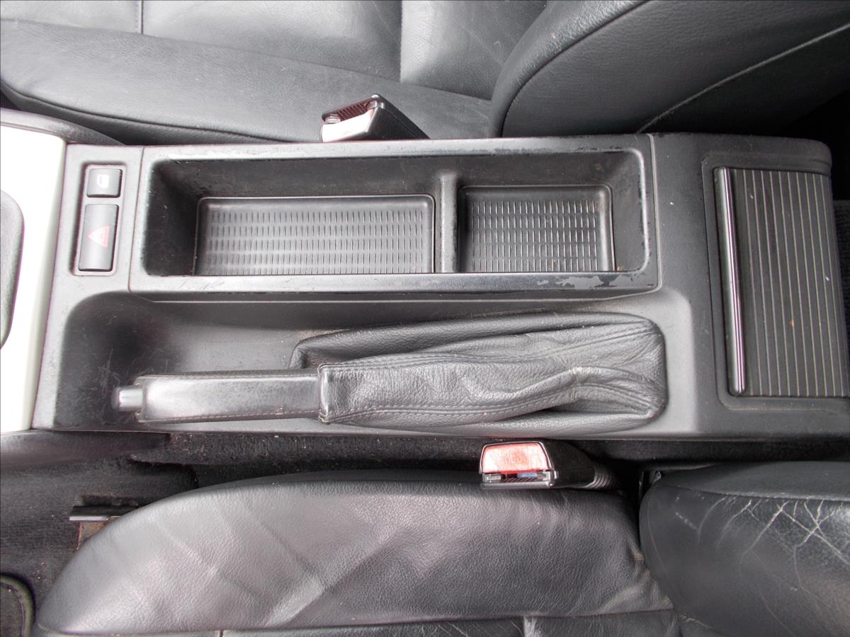 BMW Řada 3 2,0 Ci 1.MAJITEL NOVÁ STK PĚKNÉ - foto 26