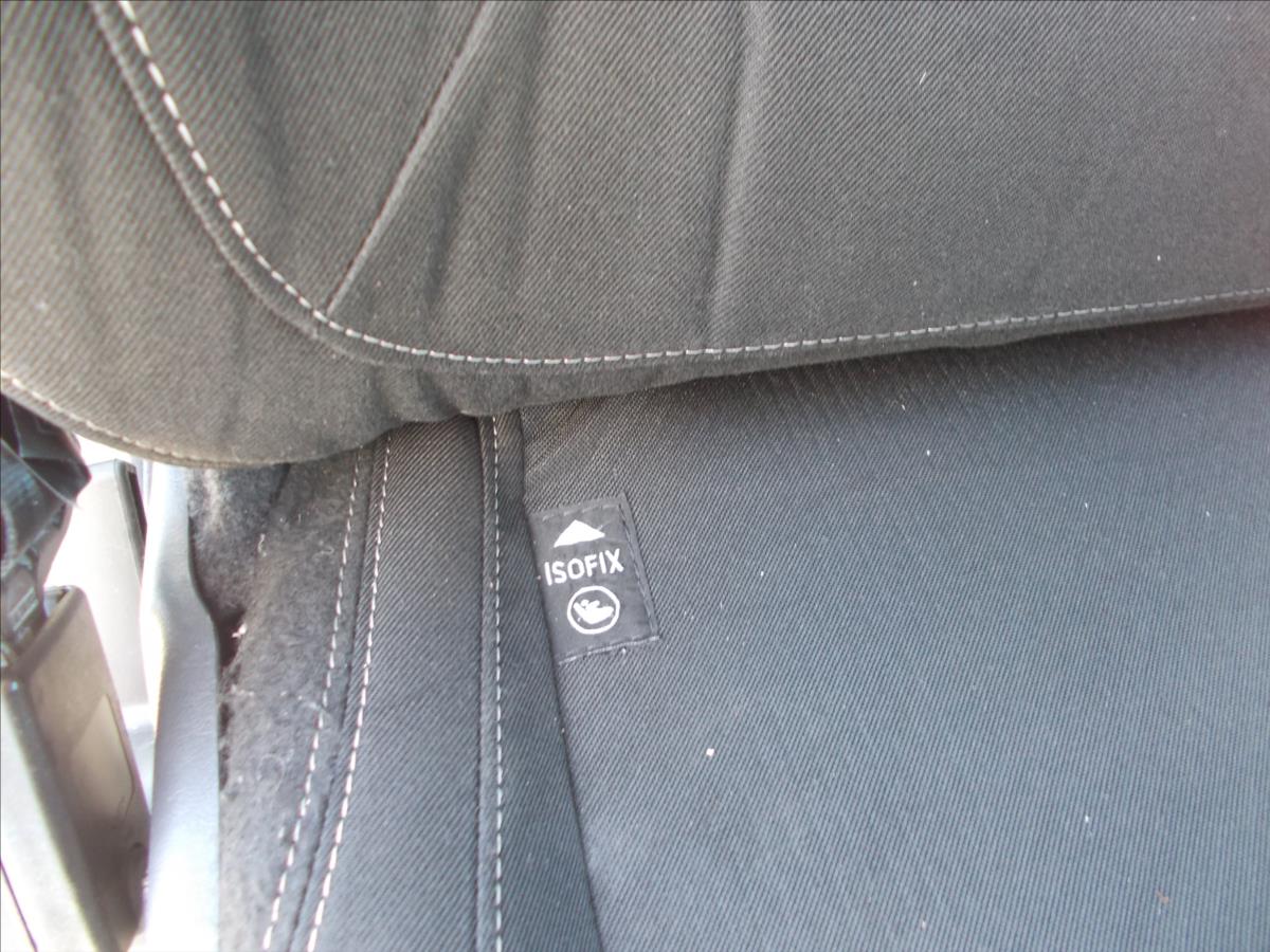 Renault Trafic 2,0 DCi ČR DPH 6 MÍST STK 8/2026 - foto 16