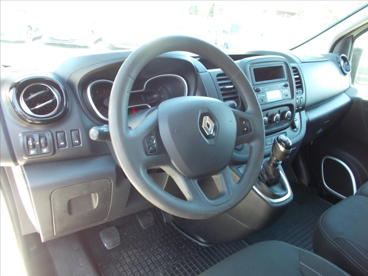 Renault Trafic 2,0 DCi ČR DPH 6 MÍST STK 8/2026 - foto 22