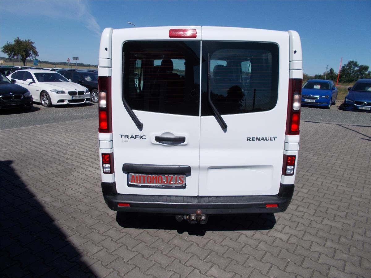 Renault Trafic 2,0 DCi ČR DPH 6 MÍST STK 8/2026 - foto 9