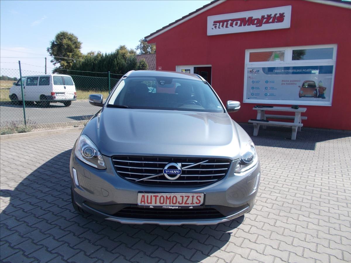 Volvo XC60 2,0 D D3 SUMMUM AT TZ KRÁSNÉ - foto 2