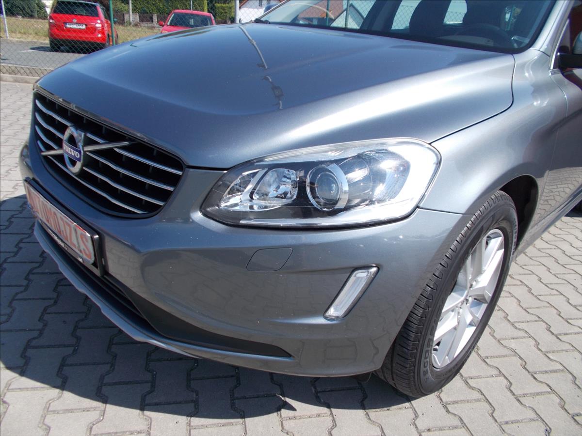 Volvo XC60 2,0 D D3 SUMMUM AT TZ KRÁSNÉ - foto 6