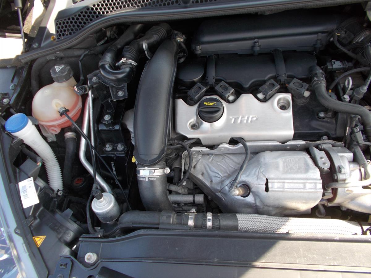 Peugeot RCZ 1,6 16V GT-LINE 147 KW KUPÉ DIGIKLIMA - foto 24