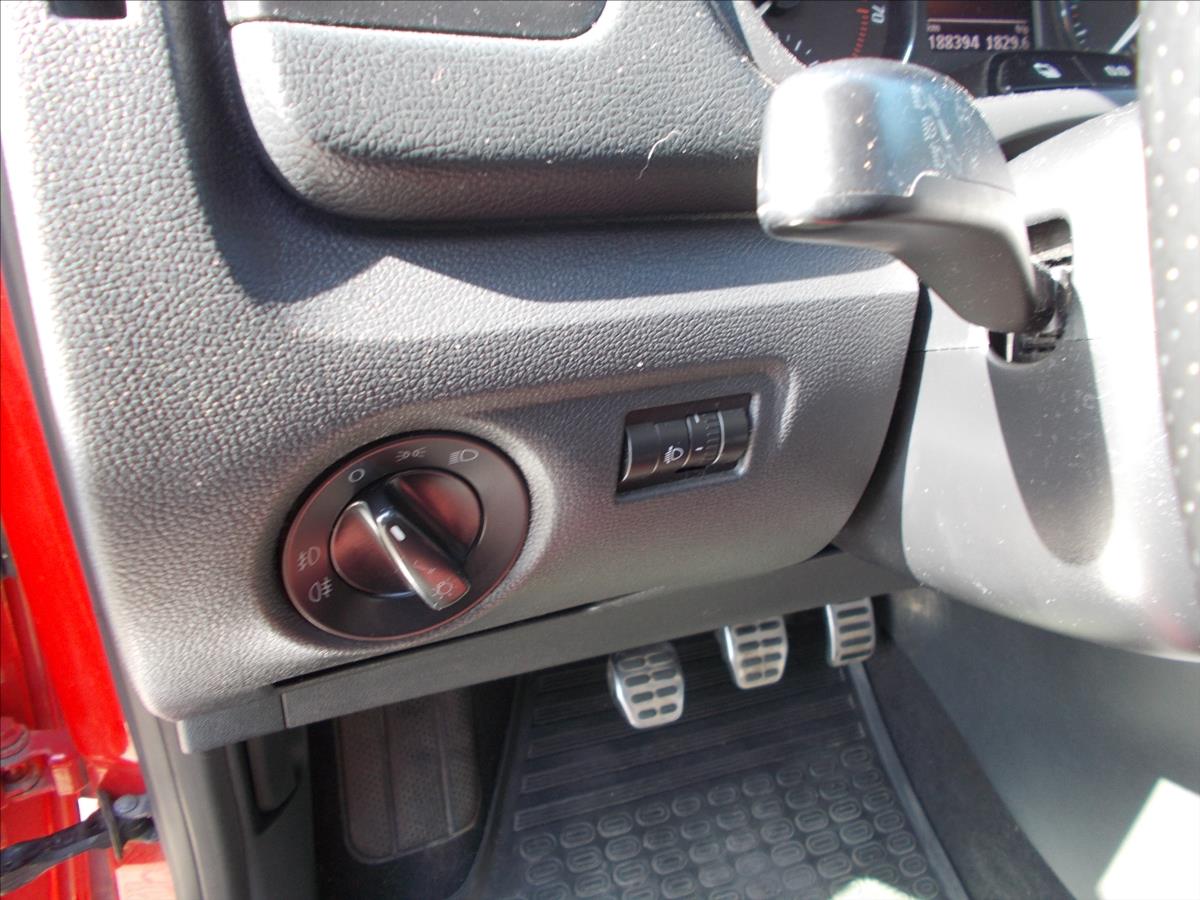 Škoda Fabia 1,2 TSI MONTE CARLO ČR KLIMA NOVÉ ROZVODY  II - foto 24