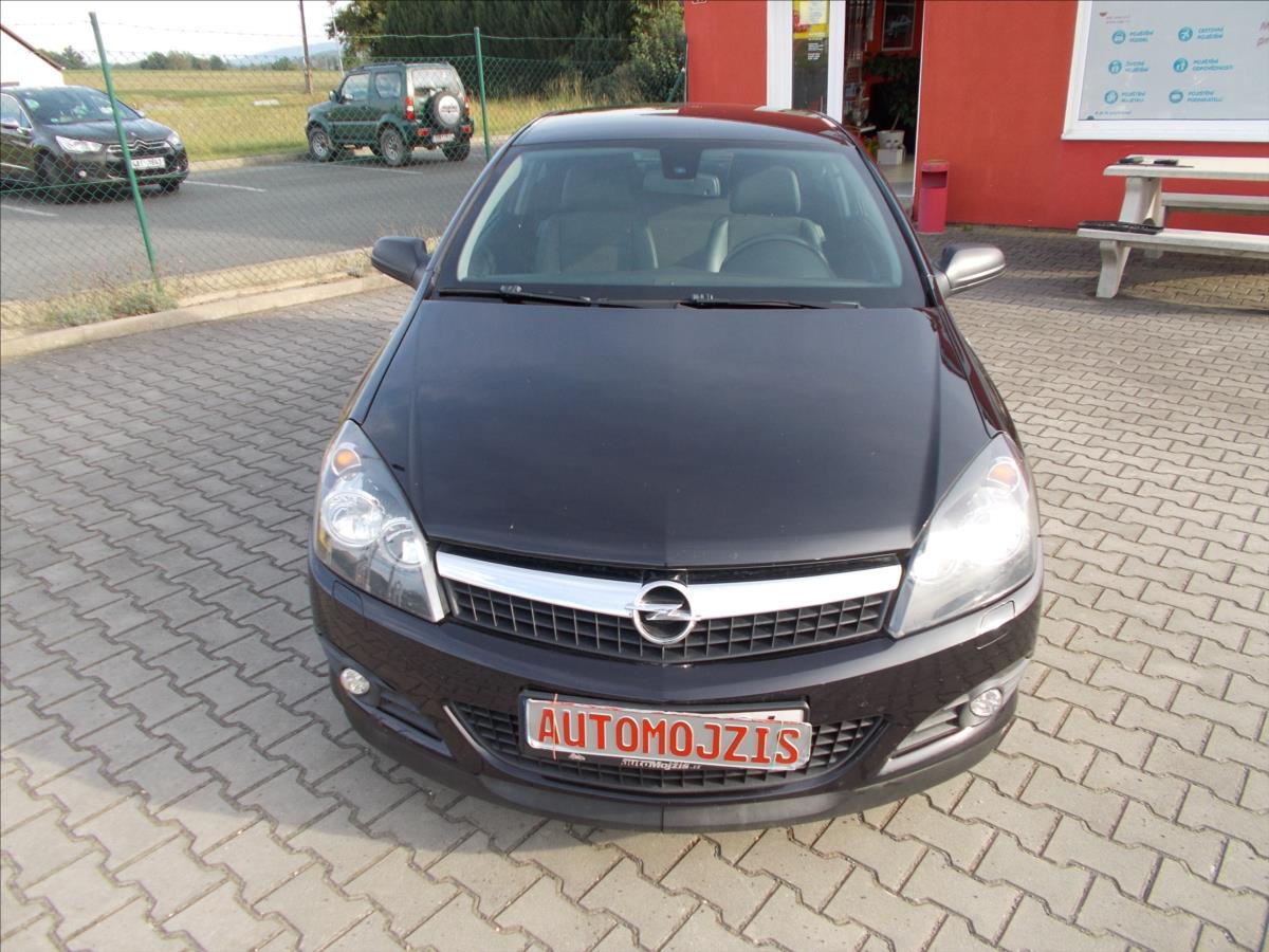 Opel Astra 1,6 GTC TURBO 132 kW NOVÁ STK  H - foto 3