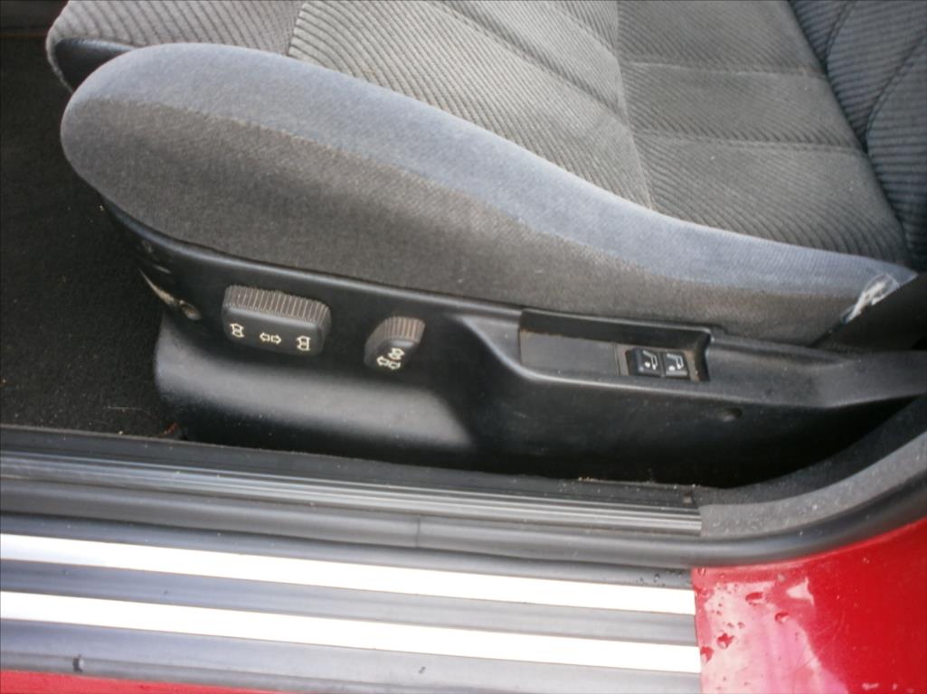 BMW Řada 5 2,5 TDS TZ ULOŽENO od roku 2012 - foto 19