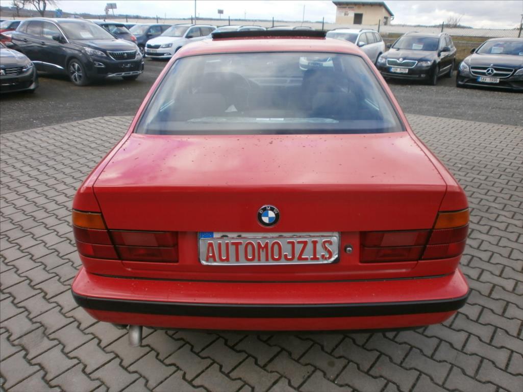 BMW Řada 5 2,5 TDS TZ ULOŽENO od roku 2012 - foto 9