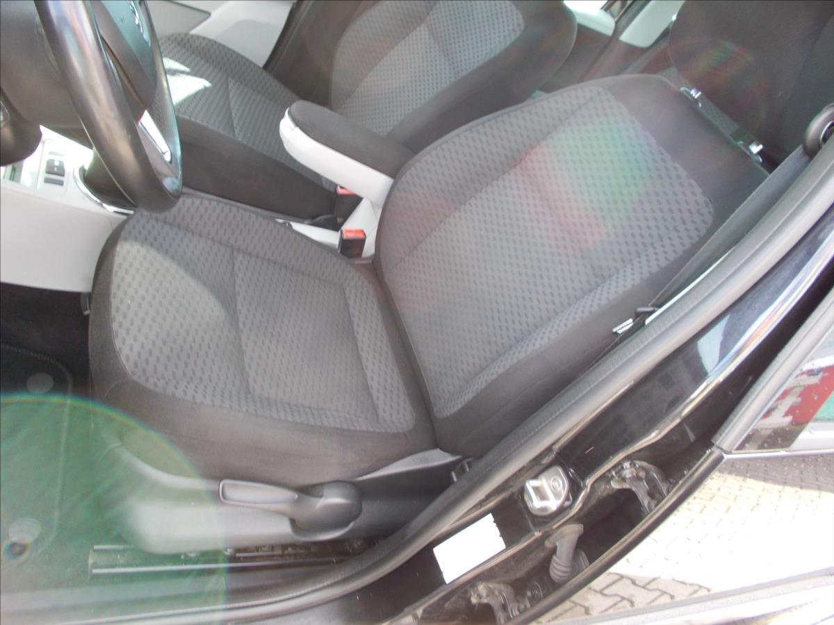 Škoda Roomster 1,6 TDI SCOUT DIGIKLIMA NOVÉ ROZVODY - foto 17