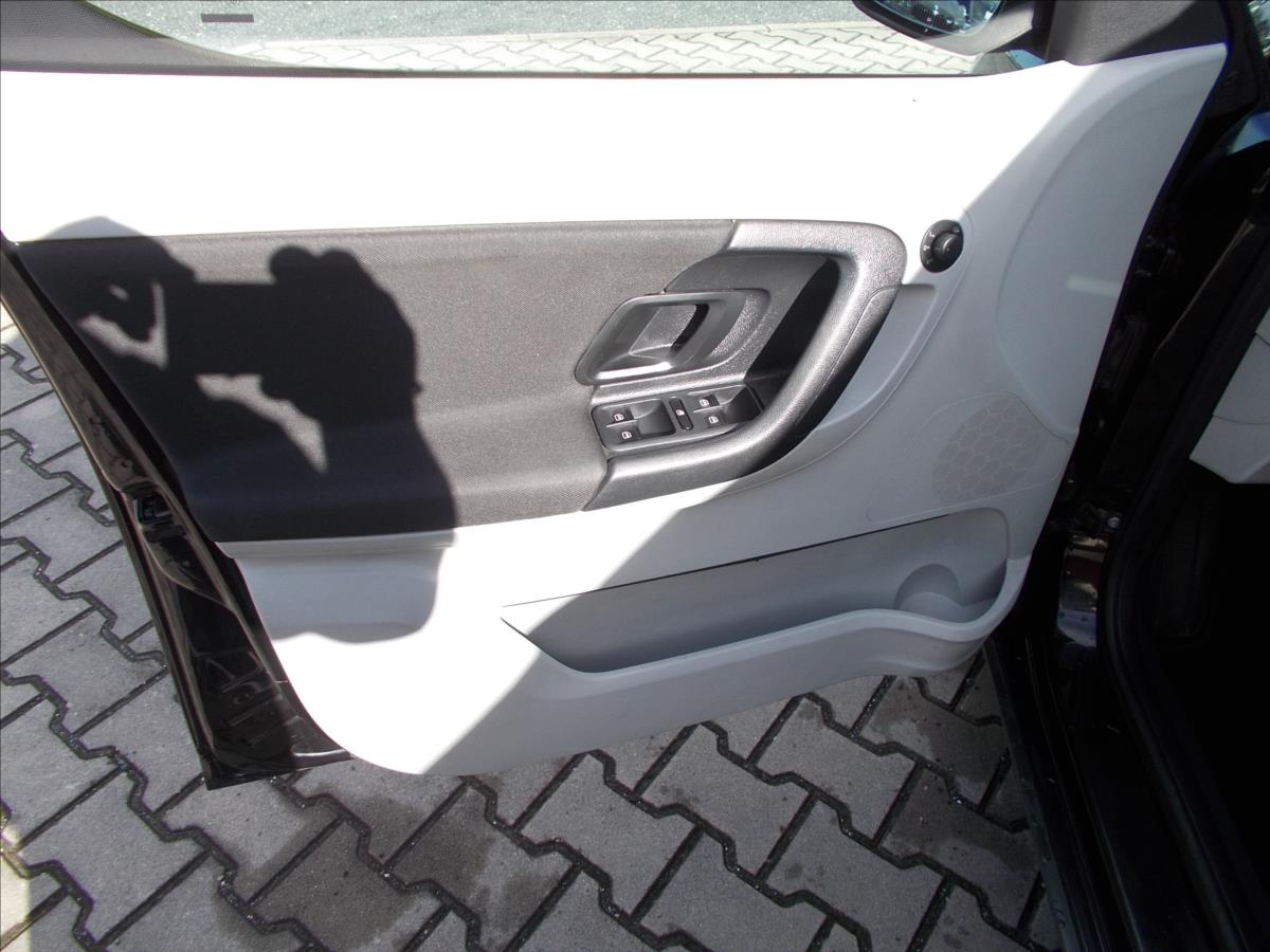 Škoda Roomster 1,6 TDI SCOUT DIGIKLIMA NOVÉ ROZVODY - foto 24