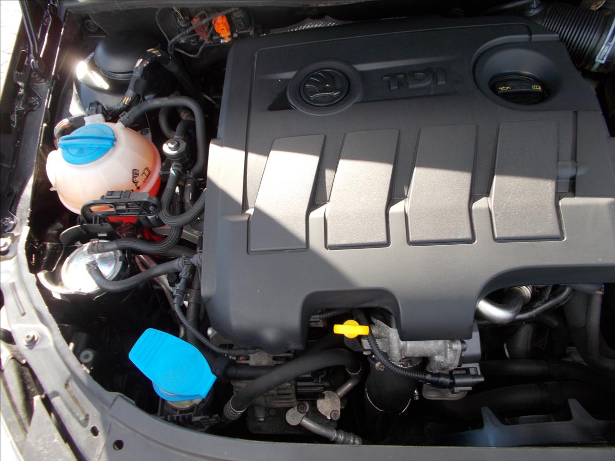 Škoda Roomster 1,6 TDI SCOUT DIGIKLIMA NOVÉ ROZVODY - foto 26