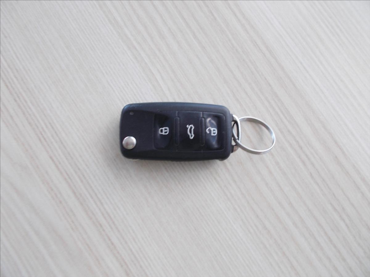 Škoda Roomster 1,6 TDI SCOUT DIGIKLIMA NOVÉ ROZVODY - foto 28