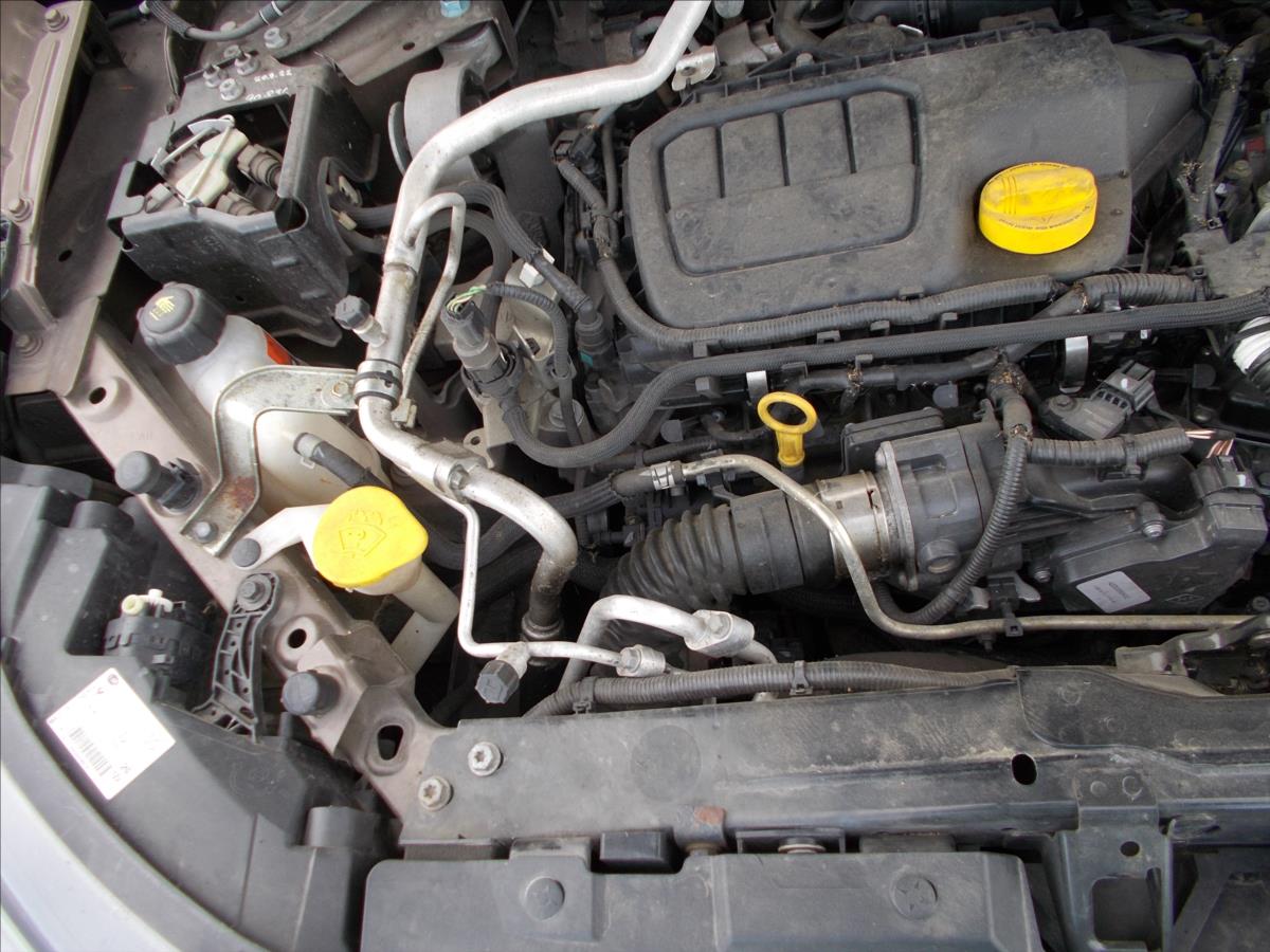 Renault Kadjar 1,6 DCi 4x4 1.MAJITEL DPH DIGIKLIMA - foto 30