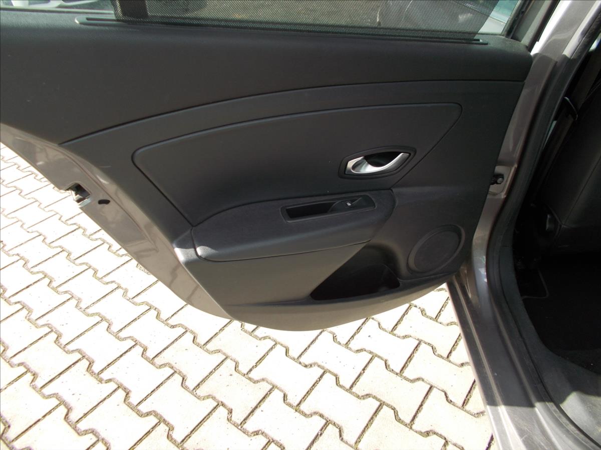 Renault Fluence 1,5 DCi 1.MAJITEL ČR DIGIKLIMA - foto 16