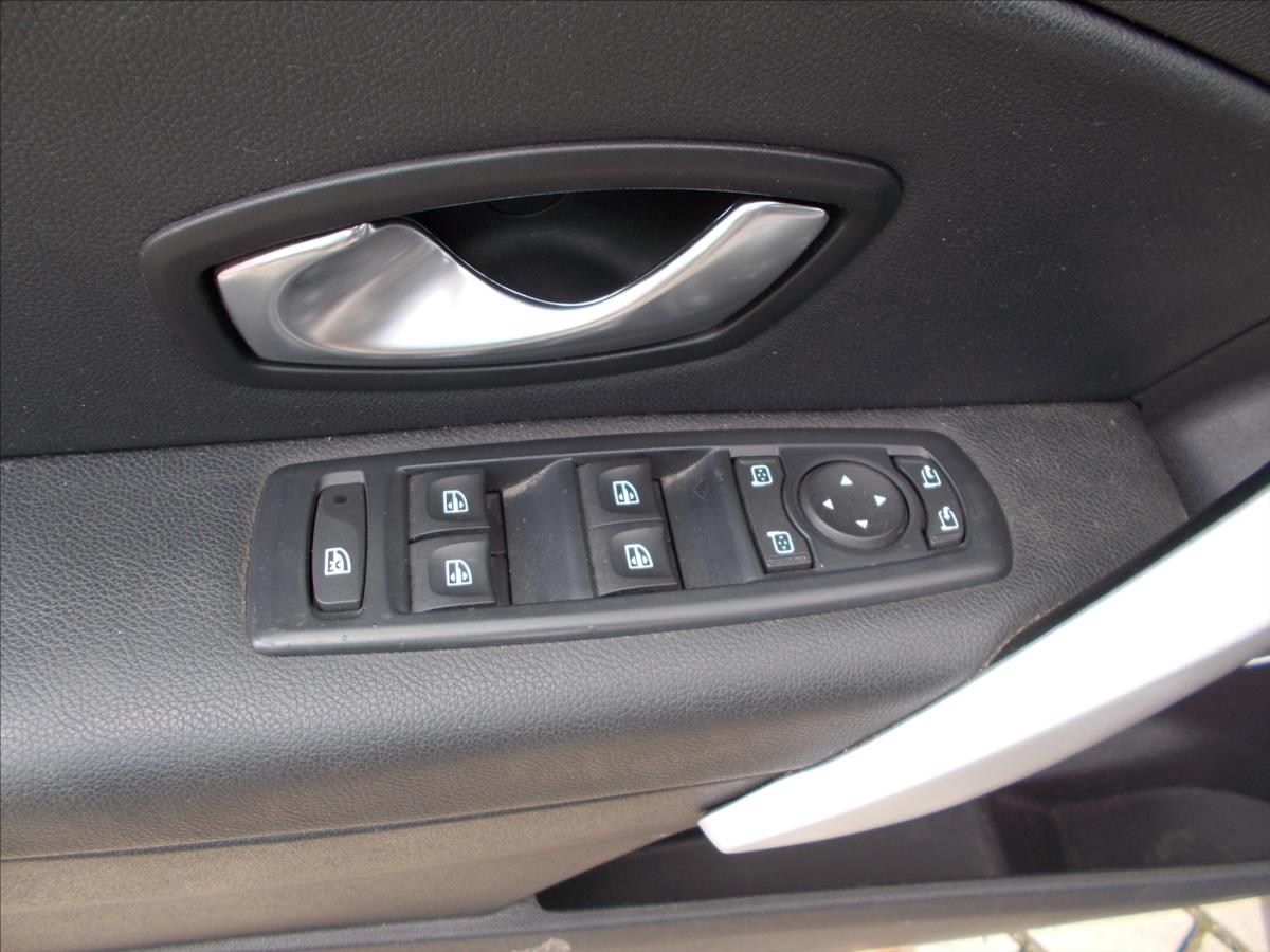 Renault Fluence 1,5 DCi 1.MAJITEL ČR DIGIKLIMA - foto 25