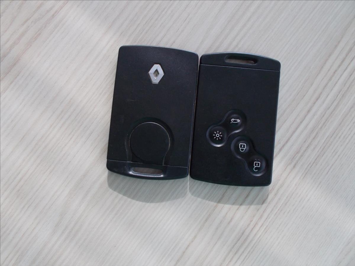 Renault Fluence 1,5 DCi 1.MAJITEL ČR DIGIKLIMA - foto 31