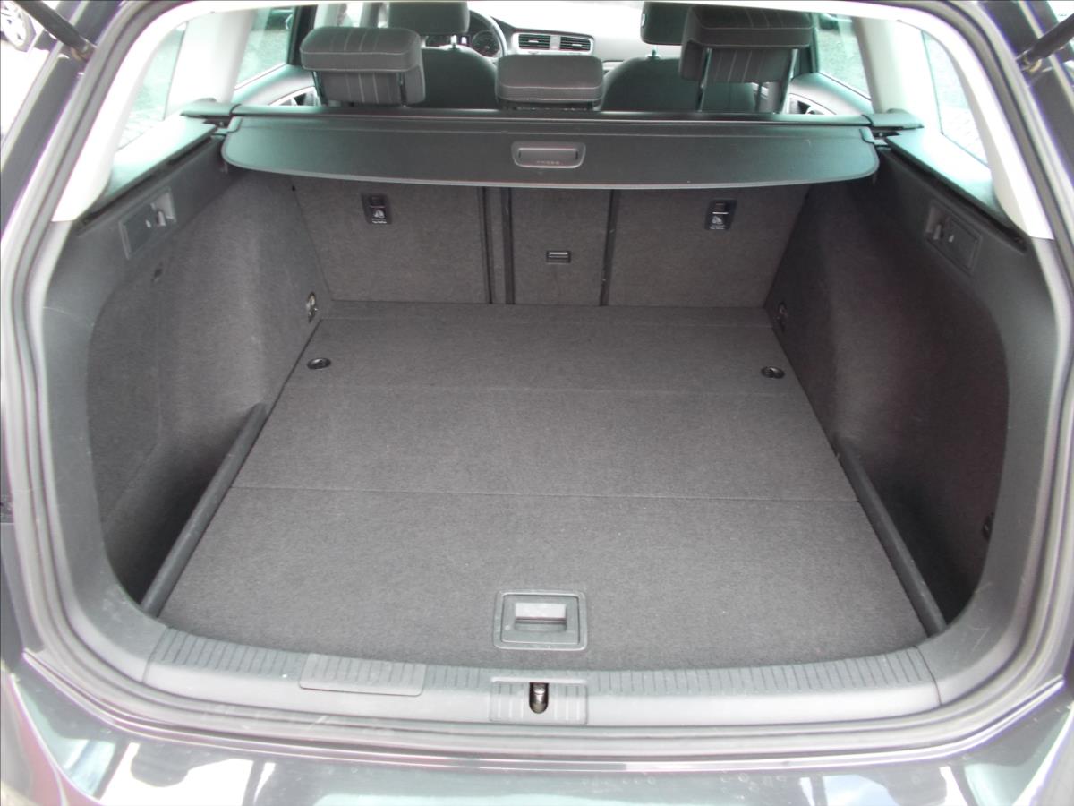 Volkswagen Golf 1,6 TDI ALLTRACK 4x4 DIGIKLIMA XENONY  VI - foto 14