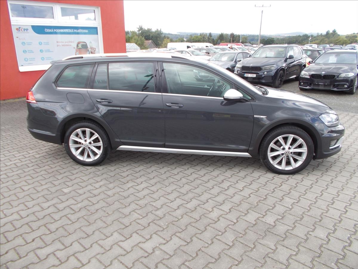 Volkswagen Golf 1,6 TDI ALLTRACK 4x4 DIGIKLIMA XENONY  VI - foto 9