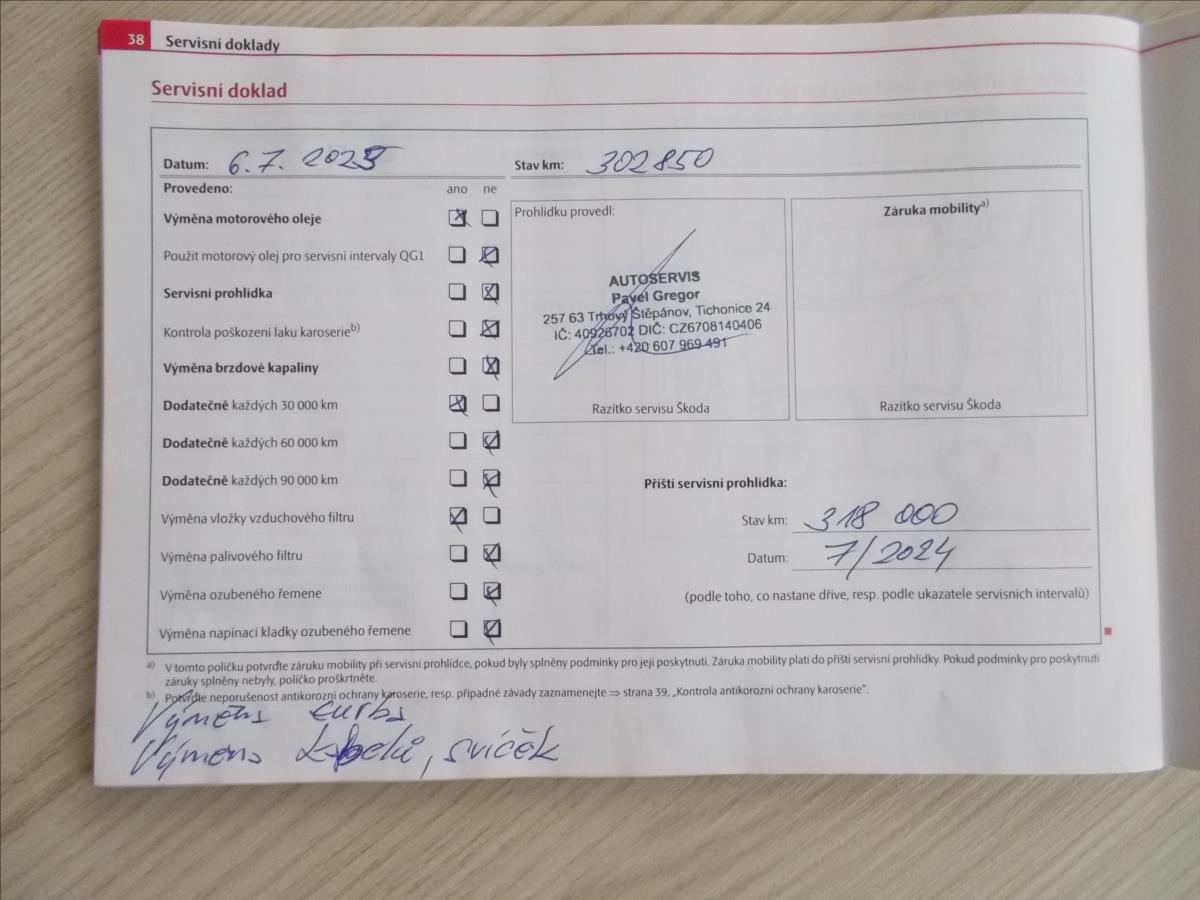 Škoda Yeti 1,2 TSI 77 kW ČR NOVÝ MOTOR - foto 36