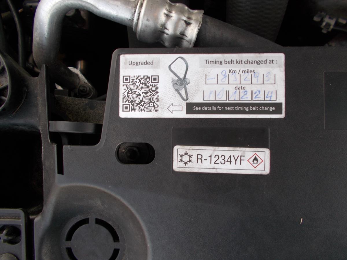 Peugeot 308 1,5 BlueHDI DPH 1.MAJITEL NEHAVAROVANÉ - foto 27