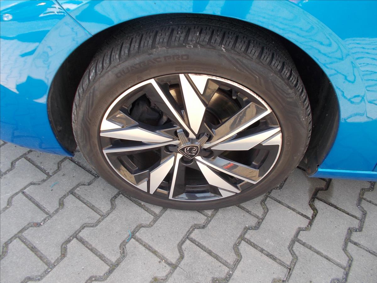 Peugeot 308 1,5 BlueHDI DPH 1.MAJITEL NEHAVAROVANÉ - foto 5