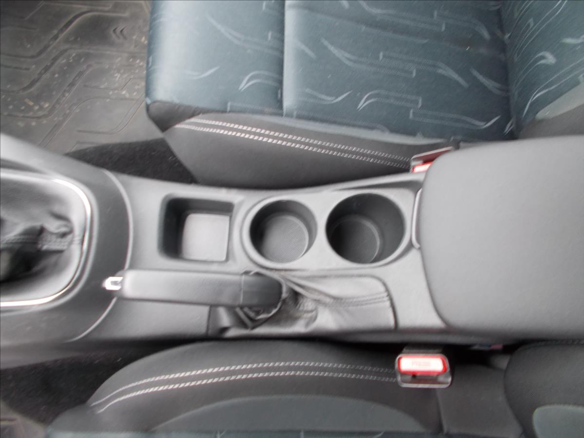 Citroën C4 1,6 16V ČR 1.MAJITELKA 46346 KM !!!!! - foto 23