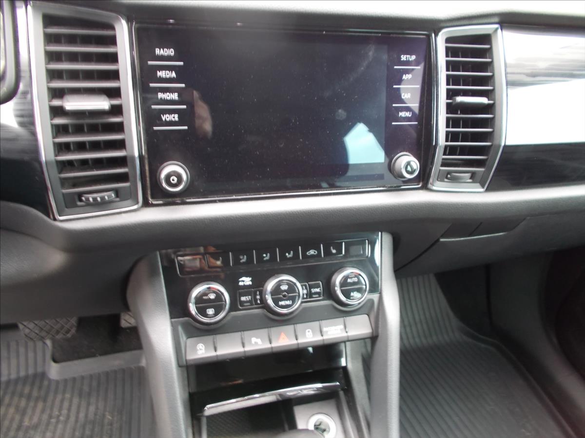 Škoda Kodiaq 2,0 TDI ČR 1.MAJITEL 7 MÍST DPH 140 KW - foto 22