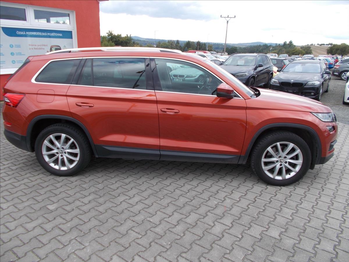 Škoda Kodiaq 2,0 TDI ČR 1.MAJITEL 7 MÍST DPH 140 KW - foto 9