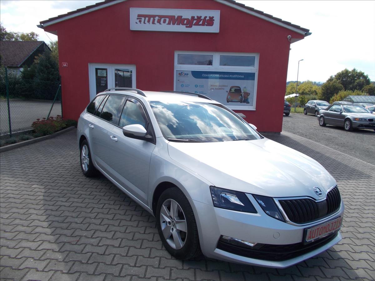 Škoda Octavia 1,6 TDI ČR 1.MAJITEL DIGIKLIMA NOVÁ STK  III
